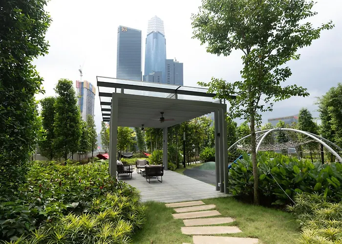 Luxury Skyline Suite By Psm
